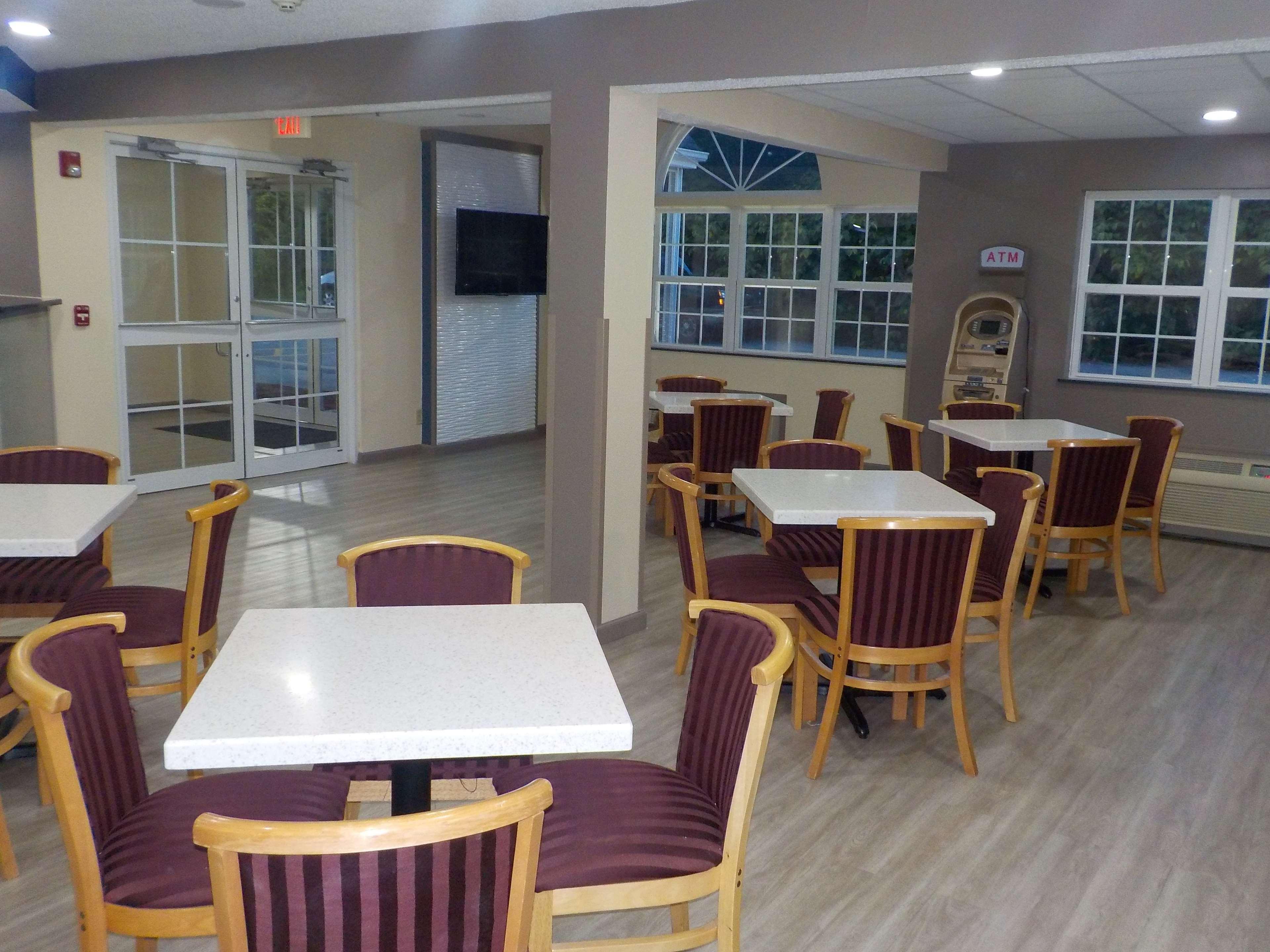 Mj Inn And Suites Marienville Interiér fotografie