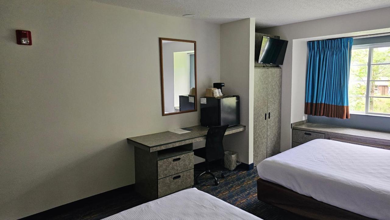 Mj Inn And Suites Marienville Exteriér fotografie